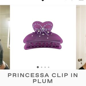princess clip in plum